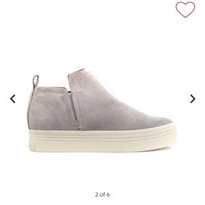 Dolce Vita Sneakers